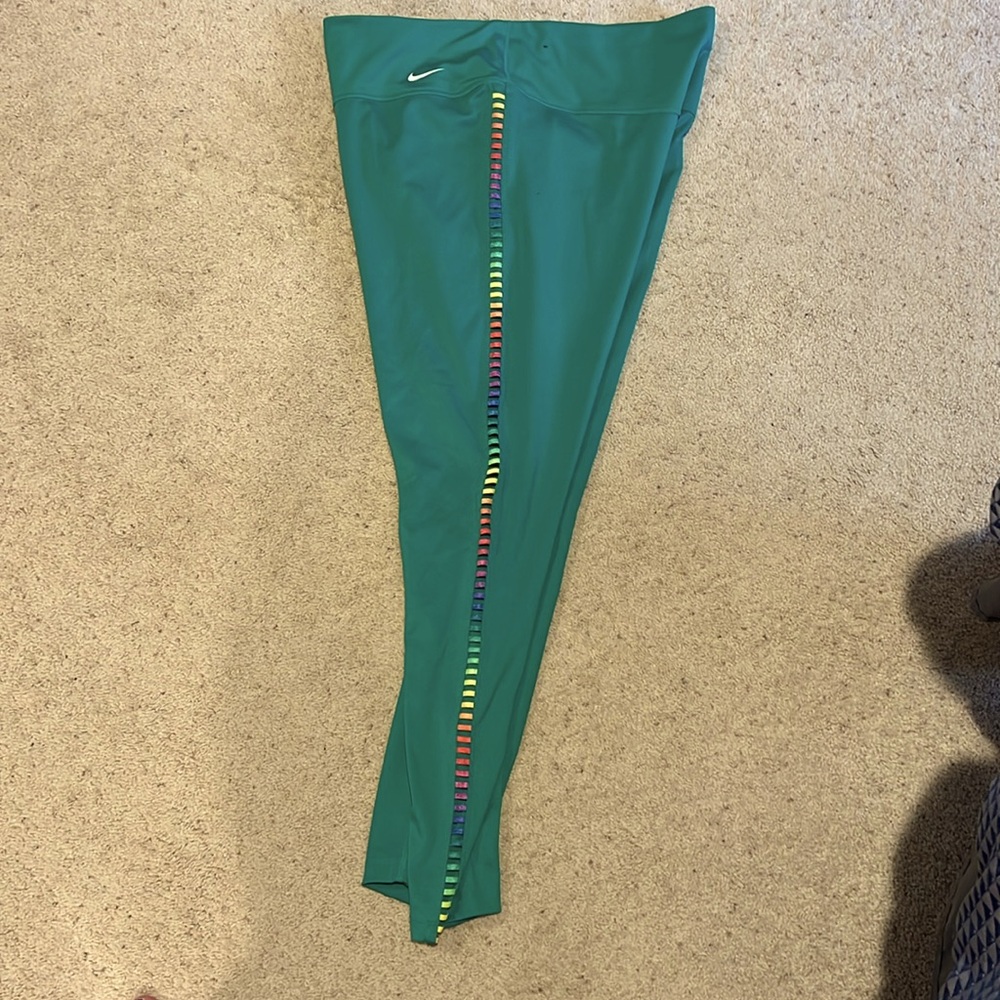Nike leggings